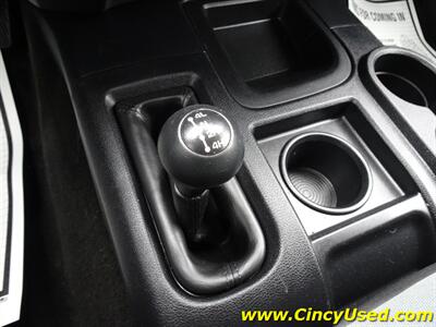 2015 RAM 2500 Tradesman   - Photo 16 - Cincinnati, OH 45255