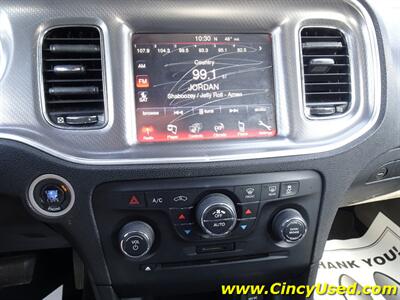 2012 Dodge Charger SXT Plus   - Photo 18 - Cincinnati, OH 45255