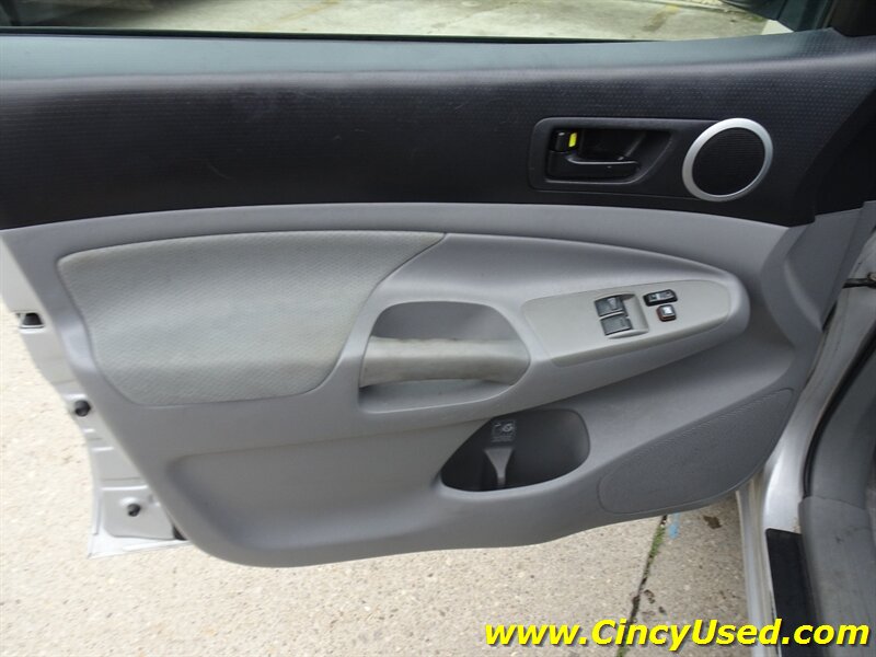 2010 Toyota Tacoma - Photo 16 - Cincinnati, OH 45255