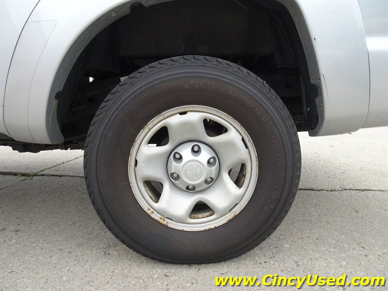 2010 Toyota Tacoma - Photo 11 - Cincinnati, OH 45255