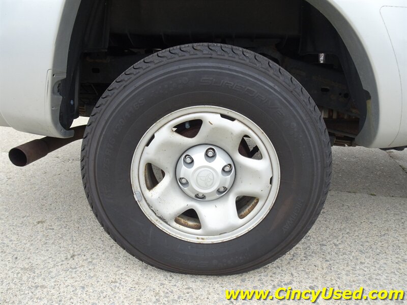 2010 Toyota Tacoma - Photo 6 - Cincinnati, OH 45255
