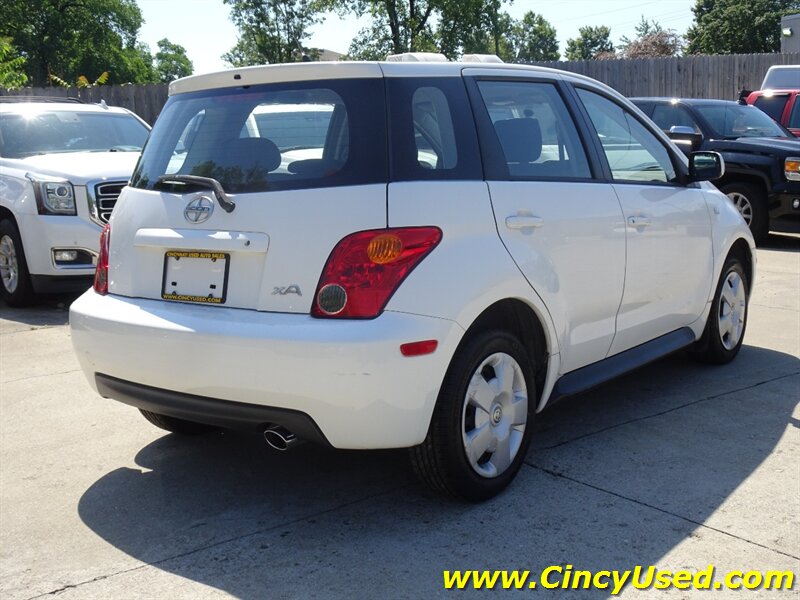 2005 Scion xA - Photo 7 - Cincinnati, OH 45255