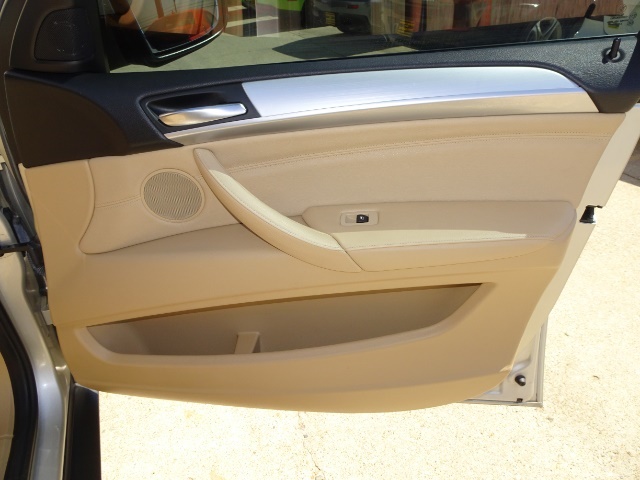 2010 BMW X6 xDrive35i - Photo 21 - Cincinnati, OH 45255