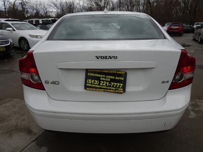 2007 Volvo S40 2.4i   - Photo 7 - Cincinnati, OH 45255