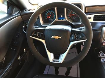 2014 Chevrolet Camaro SS   - Photo 20 - Cincinnati, OH 45255