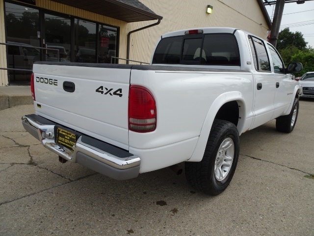 2001 Dodge Dakota SLT - Photo 5 - Cincinnati, OH 45255