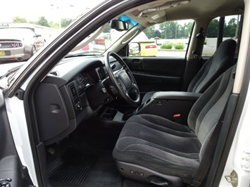 2001 Dodge Dakota SLT   - Photo 14 - Cincinnati, OH 45255