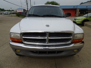 2001 Dodge Dakota SLT   - Photo 2 - Cincinnati, OH 45255