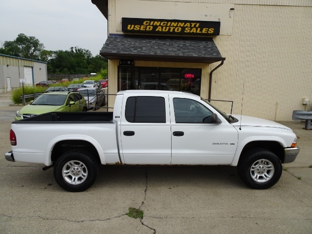 2001 Dodge Dakota SLT - Photo 3 - Cincinnati, OH 45255