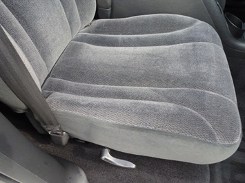 2001 Dodge Dakota SLT   - Photo 16 - Cincinnati, OH 45255