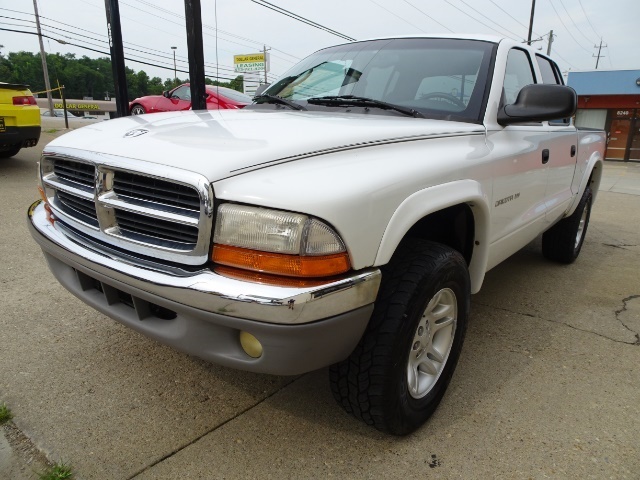 2001 Dodge Dakota SLT - Photo 6 - Cincinnati, OH 45255