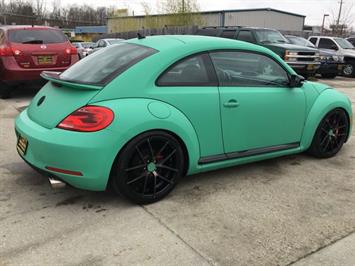 2012 Volkswagen Beetle Turbo   - Photo 6 - Cincinnati, OH 45255