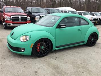 2012 Volkswagen Beetle Turbo   - Photo 3 - Cincinnati, OH 45255