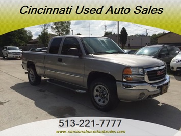 2004 GMC Sierra 1500 Work Truck   - Photo 1 - Cincinnati, OH 45255