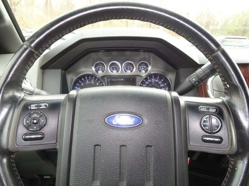 2011 Ford F-250 Super Duty Lariat Aluminum Flatbed - Photo 70 - Cincinnati, OH 45255