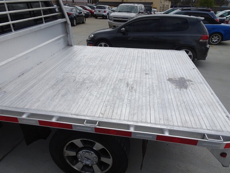 2011 Ford F-250 Super Duty Lariat Aluminum Flatbed - Photo 71 - Cincinnati, OH 45255