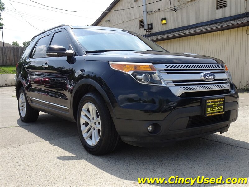 2015 Ford Explorer XLT - Photo 5 - Cincinnati, OH 45255