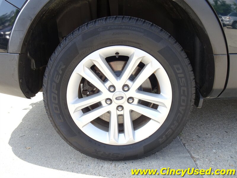 2015 Ford Explorer XLT - Photo 33 - Cincinnati, OH 45255