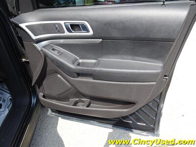 2015 Ford Explorer XLT   - Photo 30 - Cincinnati, OH 45255