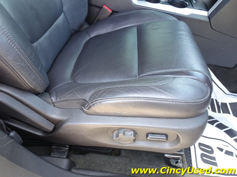 2015 Ford Explorer XLT - Photo 32 - Cincinnati, OH 45255