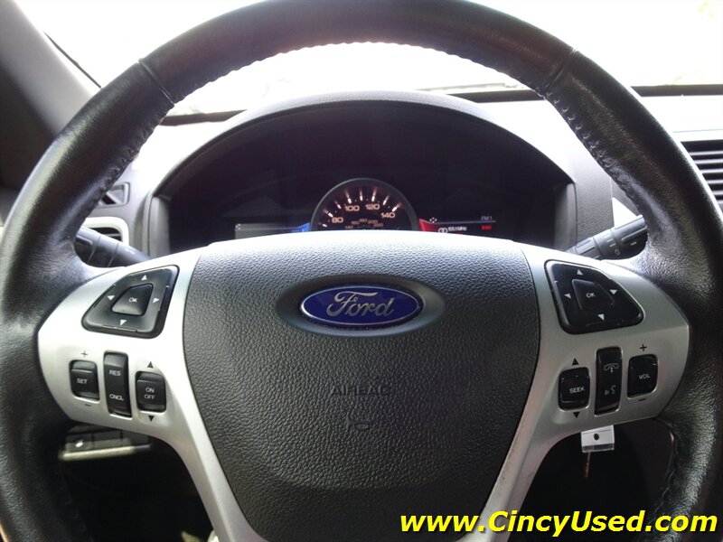 2015 Ford Explorer XLT - Photo 23 - Cincinnati, OH 45255