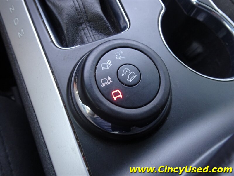 2015 Ford Explorer XLT - Photo 19 - Cincinnati, OH 45255