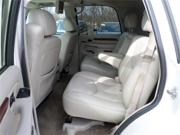 2006 Cadillac Escalade   - Photo 16 - Cincinnati, OH 45255