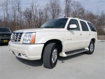 2006 Cadillac Escalade   - Photo 11 - Cincinnati, OH 45255