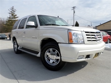 2006 Cadillac Escalade   - Photo 10 - Cincinnati, OH 45255