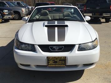 2004 Ford Mustang GT Deluxe   - Photo 2 - Cincinnati, OH 45255