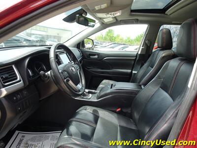 2019 Toyota Highlander SE   - Photo 11 - Cincinnati, OH 45255
