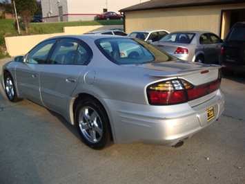 2002 Pontiac Bonneville SSEi   - Photo 4 - Cincinnati, OH 45255