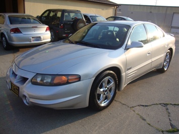 2002 Pontiac Bonneville SSEi   - Photo 3 - Cincinnati, OH 45255