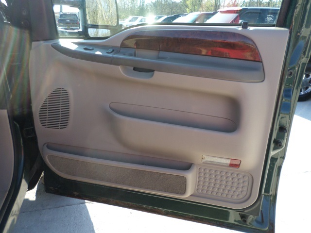 2001 Ford F-350 Super Duty Lariat   - Photo 19 - Cincinnati, OH 45255