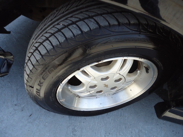 2001 Chevrolet S10 LS - Photo 25 - Cincinnati, OH 45255