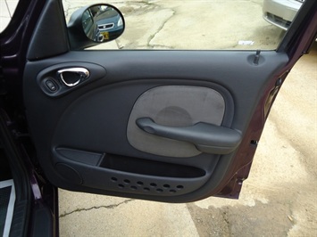 2004 Chrysler PT Cruiser   - Photo 22 - Cincinnati, OH 45255