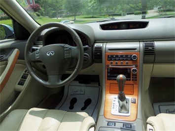 2005 INFINITI G35   - Photo 7 - Cincinnati, OH 45255