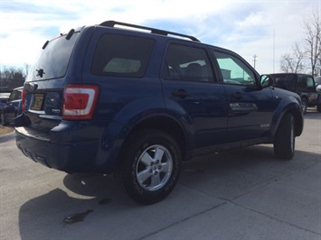 2008 Ford Escape XLT   - Photo 13 - Cincinnati, OH 45255