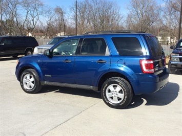 2008 Ford Escape XLT   - Photo 4 - Cincinnati, OH 45255