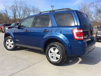 2008 Ford Escape XLT   - Photo 12 - Cincinnati, OH 45255