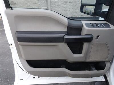 2017 Ford F-250 Super Duty XL Powerstroke V8 4X4 - Photo 77 - Cincinnati, OH 45255