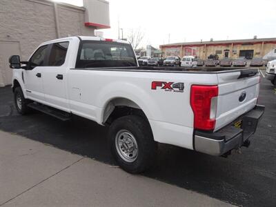 2017 Ford F-250 Super Duty XL Powerstroke V8 4X4 - Photo 14 - Cincinnati, OH 45255