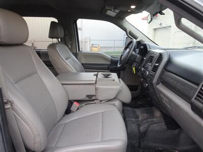 2017 Ford F-250 Super Duty XL Powerstroke V8 4X4 - Photo 38 - Cincinnati, OH 45255