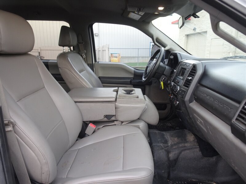 2017 Ford F-250 Super Duty XL Powerstroke V8 4X4 - Photo 19 - Cincinnati, OH 45255