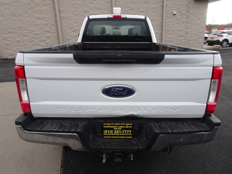 2017 Ford F-250 Super Duty XL Powerstroke V8 4X4 - Photo 18 - Cincinnati, OH 45255