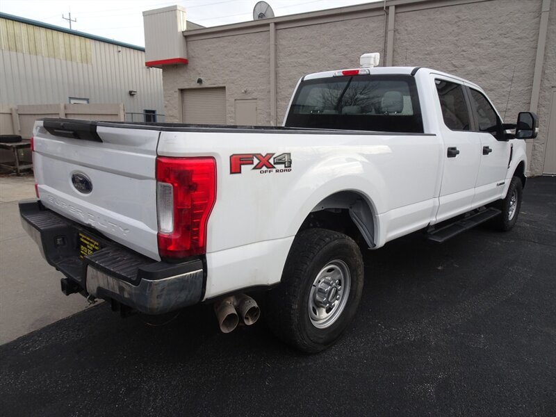 2017 Ford F-250 Super Duty XL Powerstroke V8 4X4 - Photo 11 - Cincinnati, OH 45255