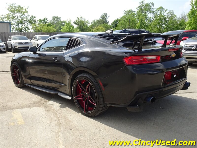 2016 Chevrolet Camaro LT - Photo 10 - Cincinnati, OH 45255