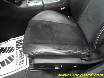2012 Dodge Charger SRT8   - Photo 31 - Cincinnati, OH 45255