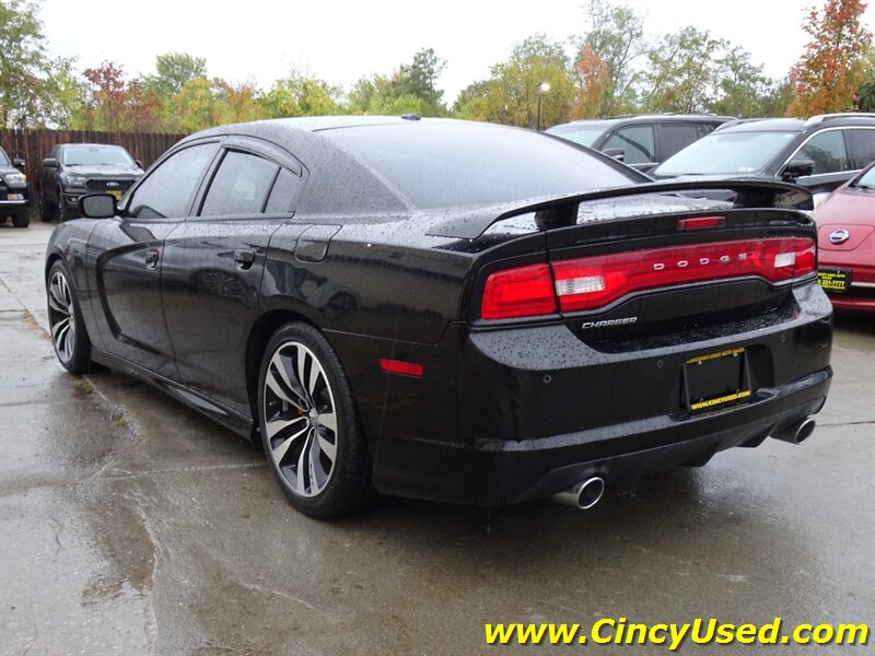 2012 Dodge Charger SRT8   - Photo 11 - Cincinnati, OH 45255