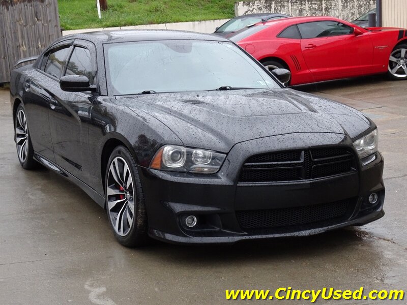 2012 Dodge Charger SRT8   - Photo 4 - Cincinnati, OH 45255